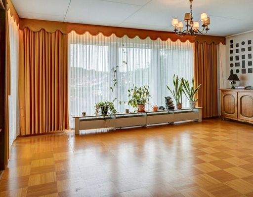 Wohnbereich  (unmöbliert)