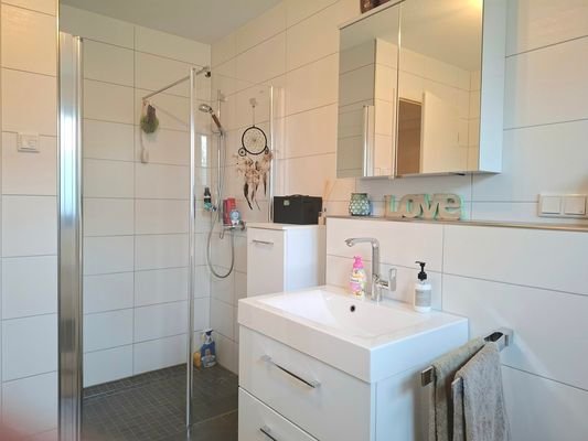 Badezimmer Bild 2