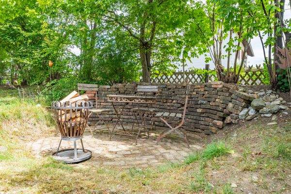 Rückzugsorte überall auf dem Grundstück