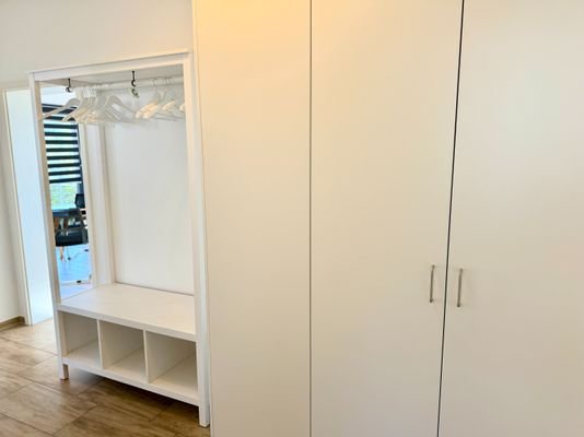 Einbauschrank und Diele