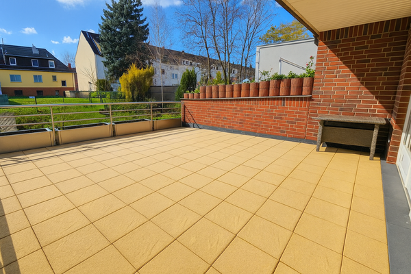 Dachterrasse (1. OG)