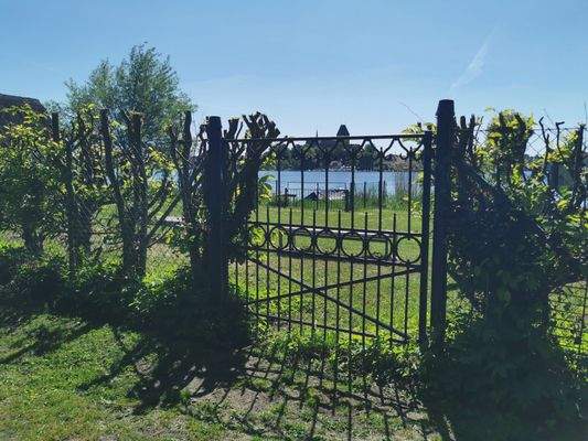 Gartenzugang zum See