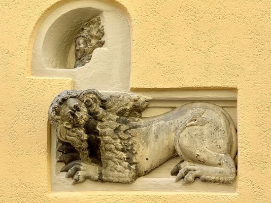 Löwenrelief