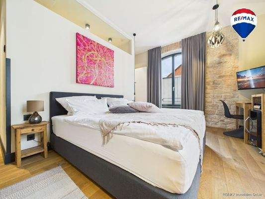 REMAX Immobilien DeLux Hotel Zimmer Wallerfangen Mark Borowicz