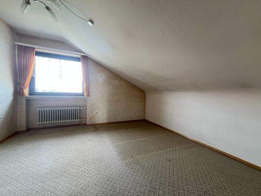 Im Dachgeschoss dann noch Zimmer 3....