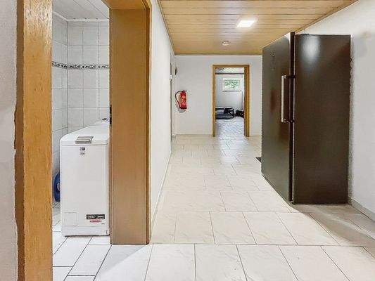 Flur im Kellergeschos