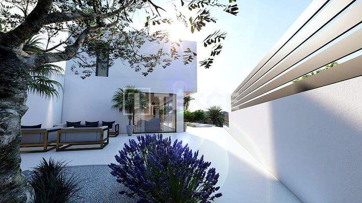 Stylish Villa 300 M From the Beach in El Campello Alicante