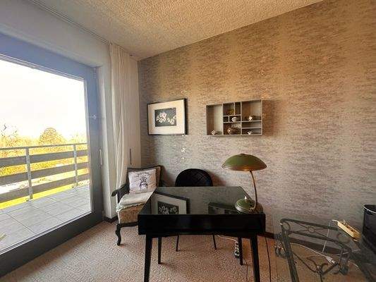 Schlafzimmer mit Balkon