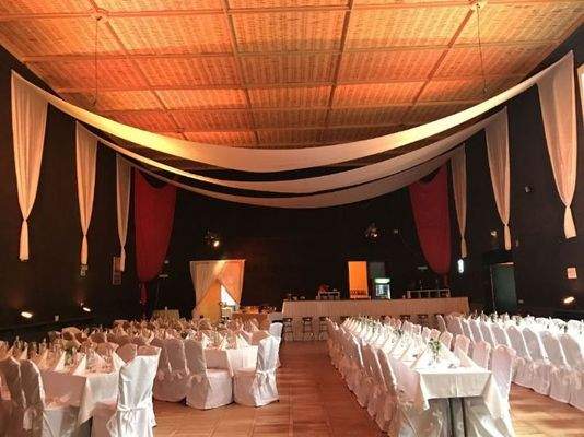 Festbestuhlung großer Saal, ca. 100 Personen