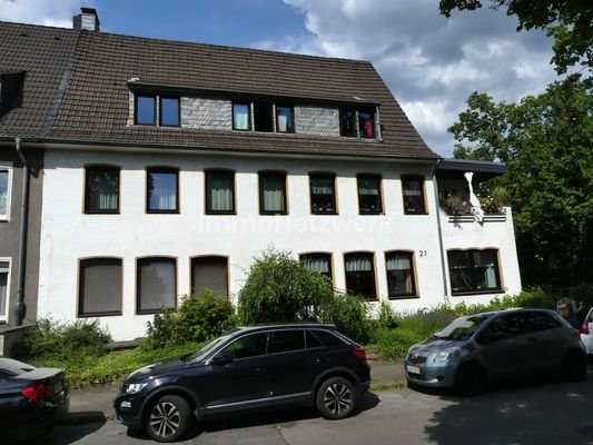 Mehrfamilienhaus