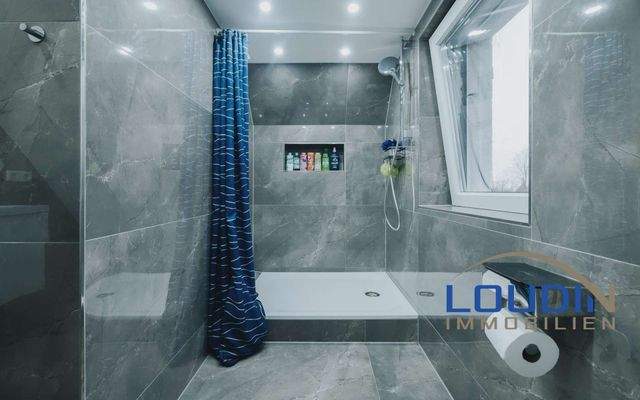 Tageslichtbadezimmer 3 - DG