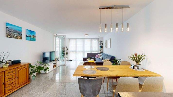 Wohn- und Essbereich