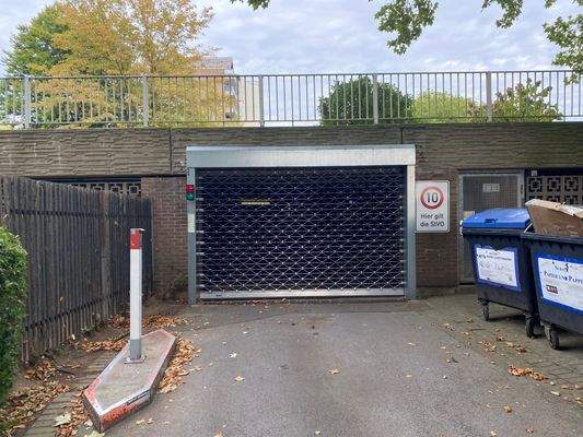 Das TG-Tor. Zu Öffnen wahlweise mit Schlüssel oder Chip.