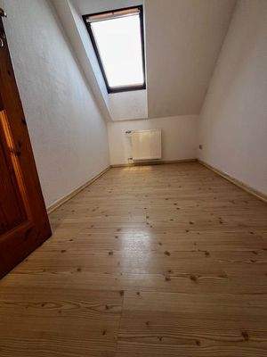 Kinderzimmer II / Arbeitszimmer