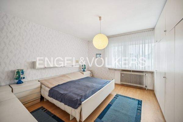 Schlafzimmer Untergeschoss