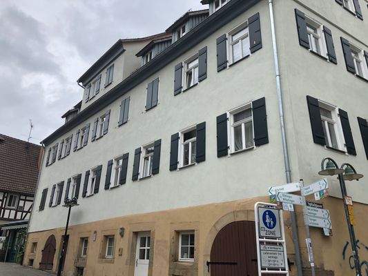 Hausansicht Seite.jpg