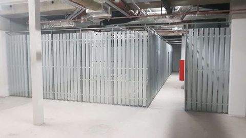 Cottbus Halle, Cottbus Hallenfläche