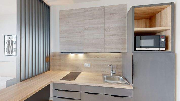 voll ausgestattete EBK