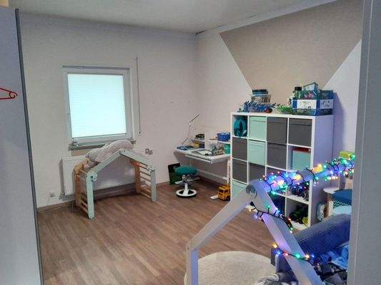 Kinderzimmer EG