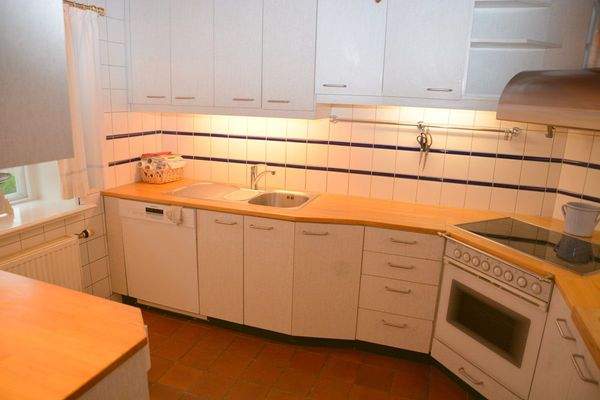 Reetdachhaus - Küche Hauptwhg.