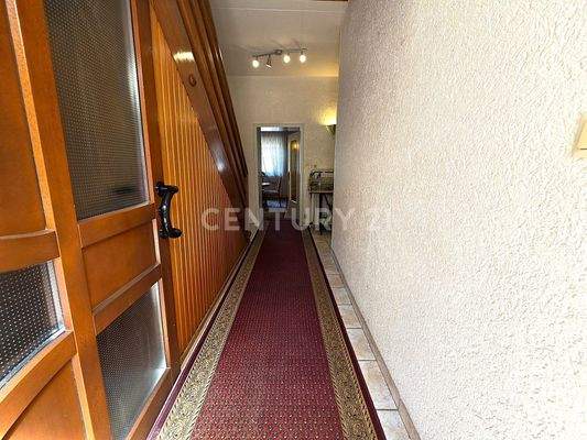 Flur bzw. Eingangsbereich im Erdgeschoss