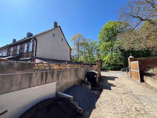 004020156800_302_342_28082025212712779