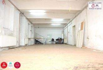 Durchsicht vom hinteren Rand nach vorne