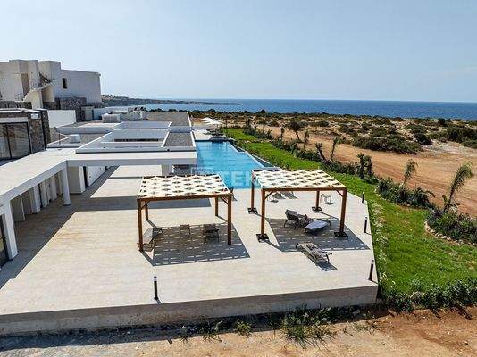 Detached Villas with Seafront Location in North Cyprus Girne