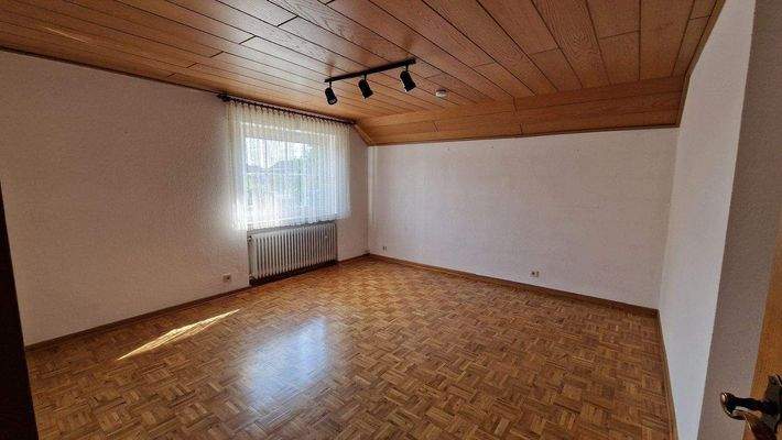 großes Kinderzimmer 1