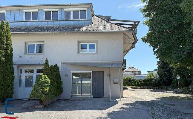 Eingang EG Geschäftsfläche