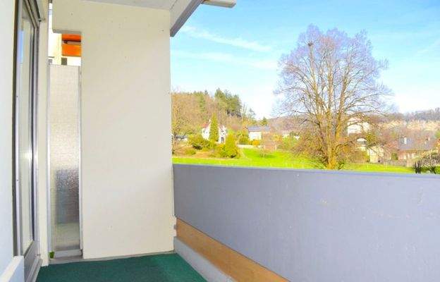 b9c772d3-9dc9-4eaf-b913-030296e67712