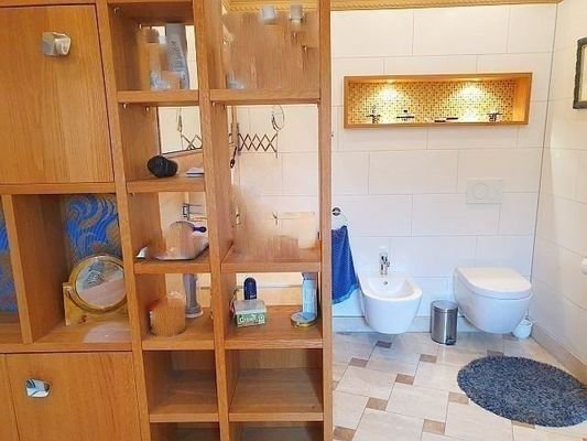 Badezimmer Bild 2
