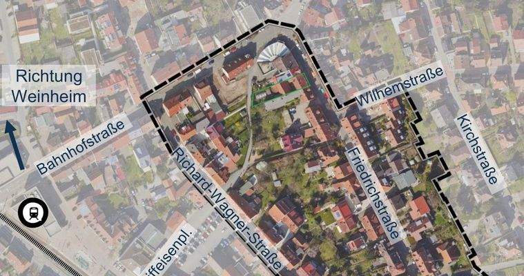 Grün: Grundstück Flur 474