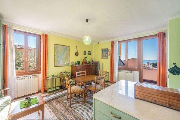 Tecnocasa Garda 010.jpg