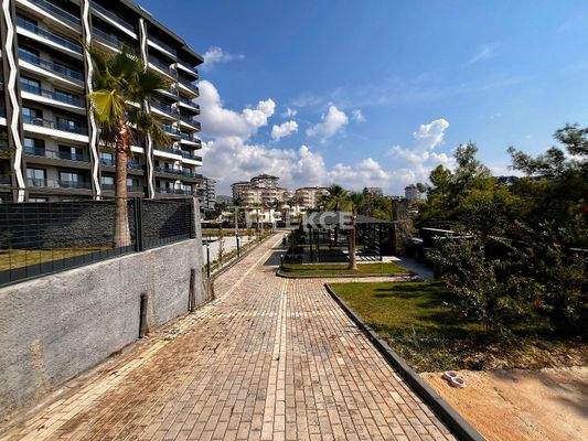 Stylish and Furnished Flat with Sea View in Alanya Avsallar