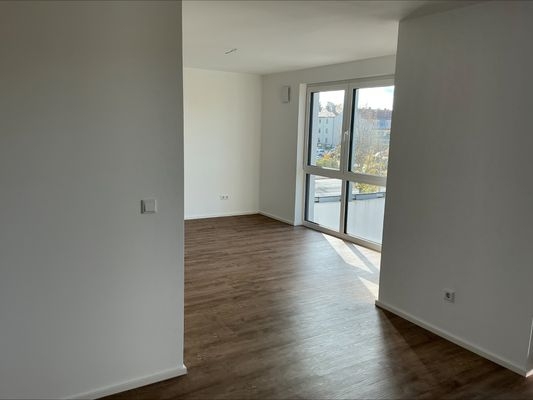 Wohnzimmer + Küche.jpeg