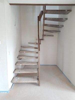 Geschosstreppe (bis zum Spitzboden.jpg