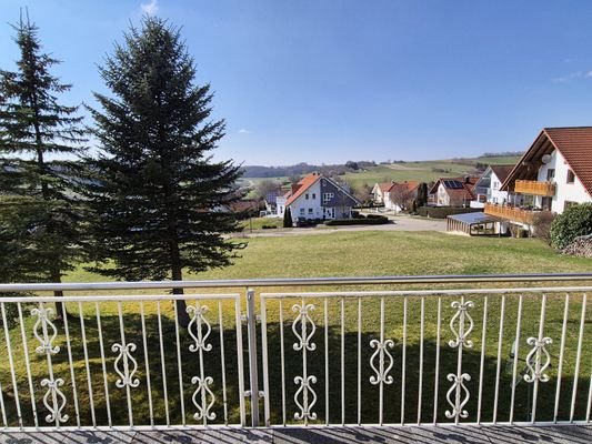 Wohnung EG - Blick vom Balkon