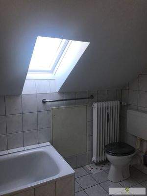 Tageslicht Dusch- und Wannenbad