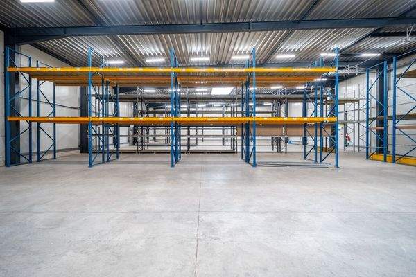 Isolierte Lagerhalle
