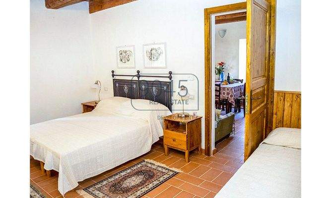 Charmantes Anwesen mit Panoramablick in den Marken