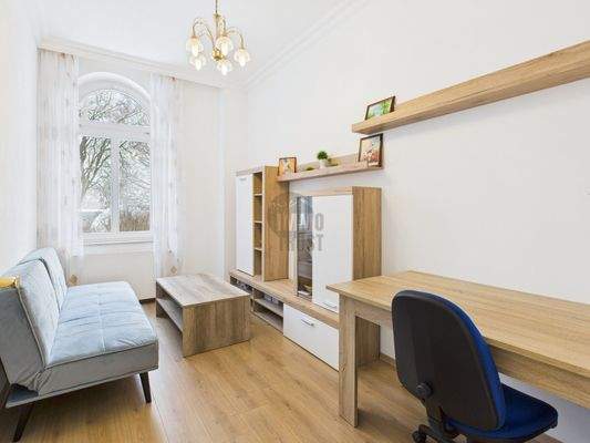 Büro Apartment Zimmer 1