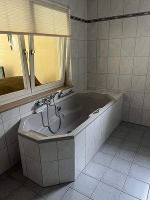 WhatsApp Image 2025-09-18 at 13.00.31