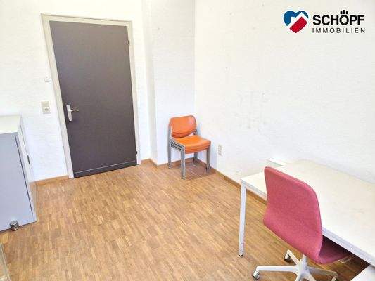 Büro (von Fenster aus)