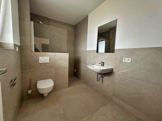 Bad 2-Zimmer-Whg.