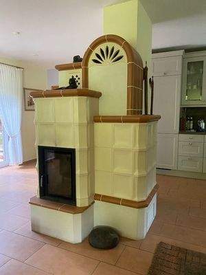 EG: Kaminofen für gemütliche Atmosphäre