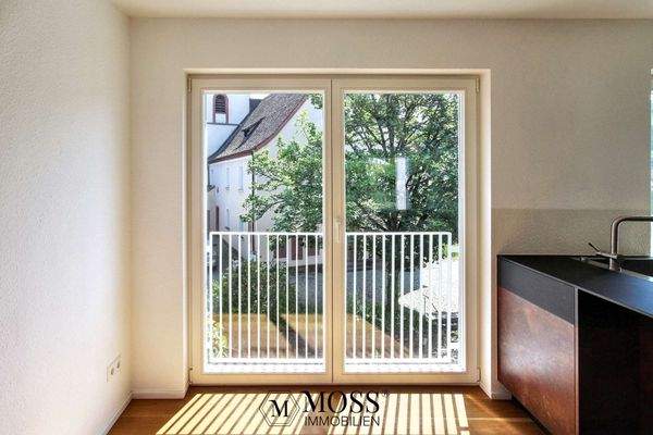 Blick aus dem Wohnzimmer/Küche