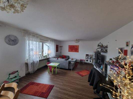 Wohnzimmer Wohnung OG.jpg