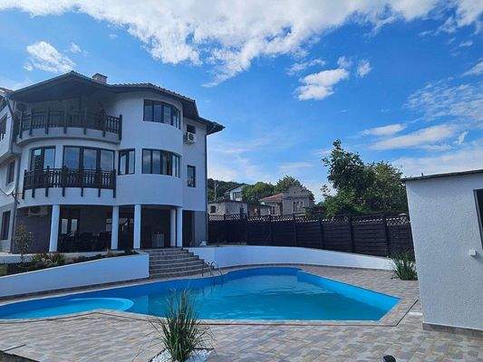 Ansicht Rückseite.jpg