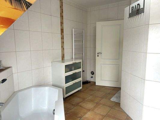 Badezimmer DG